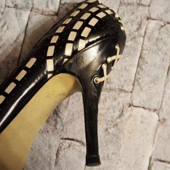 The LOOK  heels size 9 - Picture 6 of 8